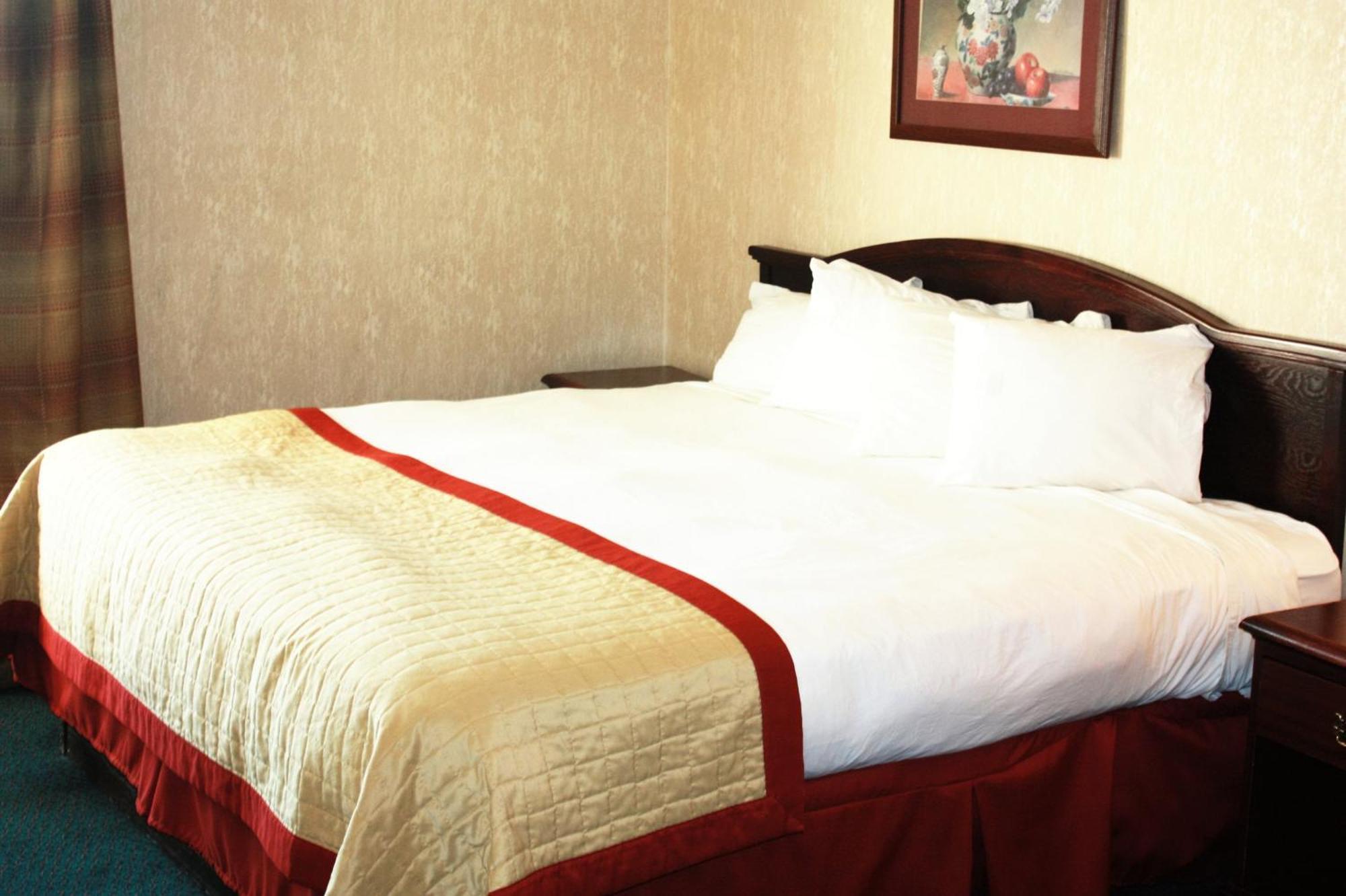 Baymont By Wyndham Jonesboro Hotel Phòng bức ảnh